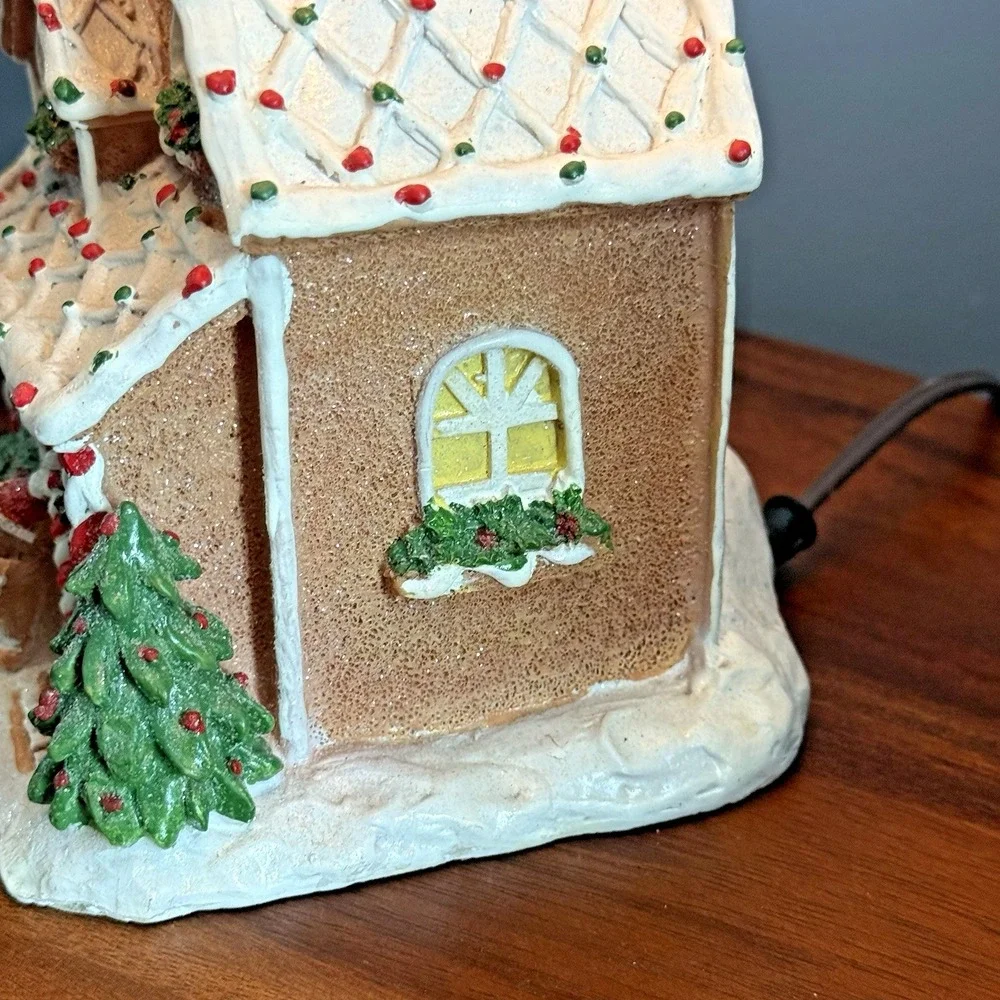 The Unbranded Brand vintage gingerbread
